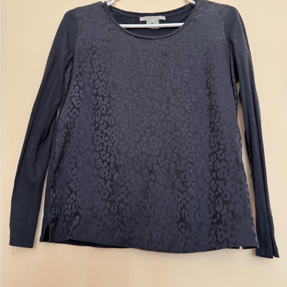 Women's Black Long Sleeve Top